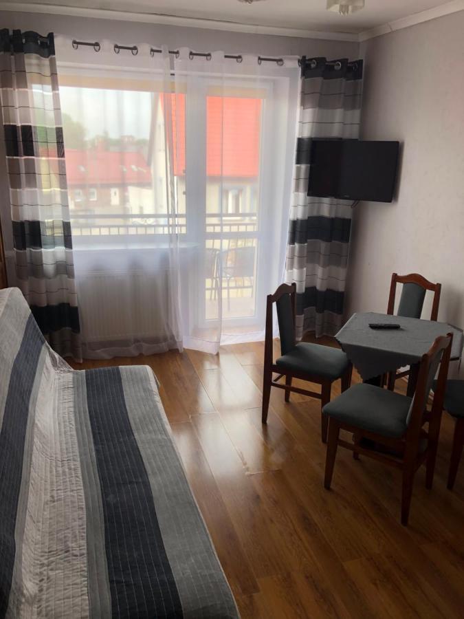Ada - Pokoje Goscinne Łeba Esterno foto