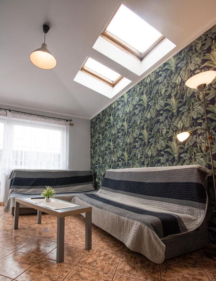 Ada - Pokoje Goscinne Łeba Esterno foto