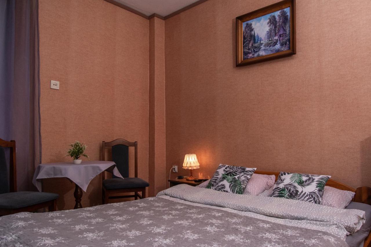 Ada - Pokoje Goscinne Łeba Esterno foto